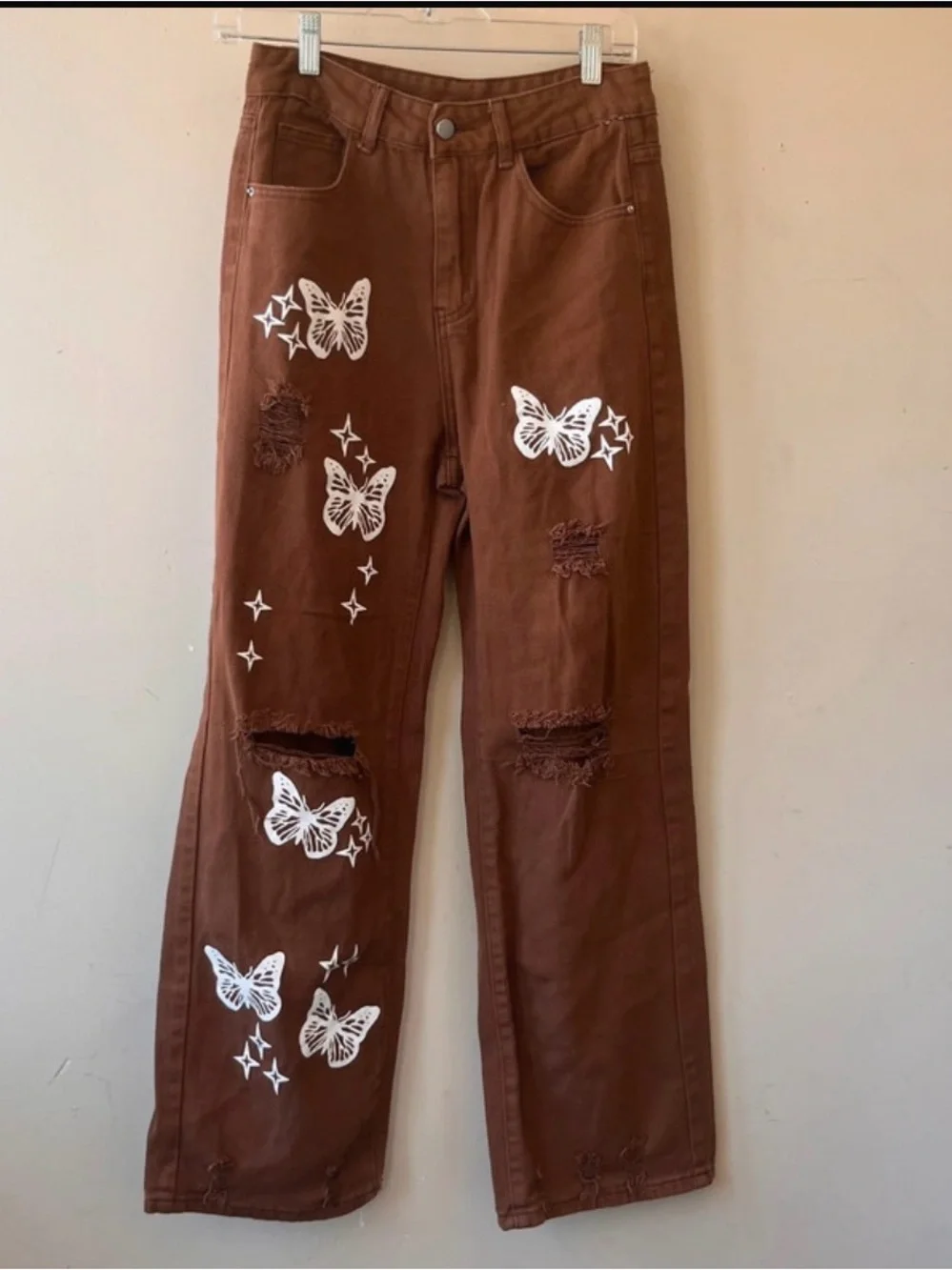 SHEIN Brown Straight-Leg Jeans with White Butterfly Accents